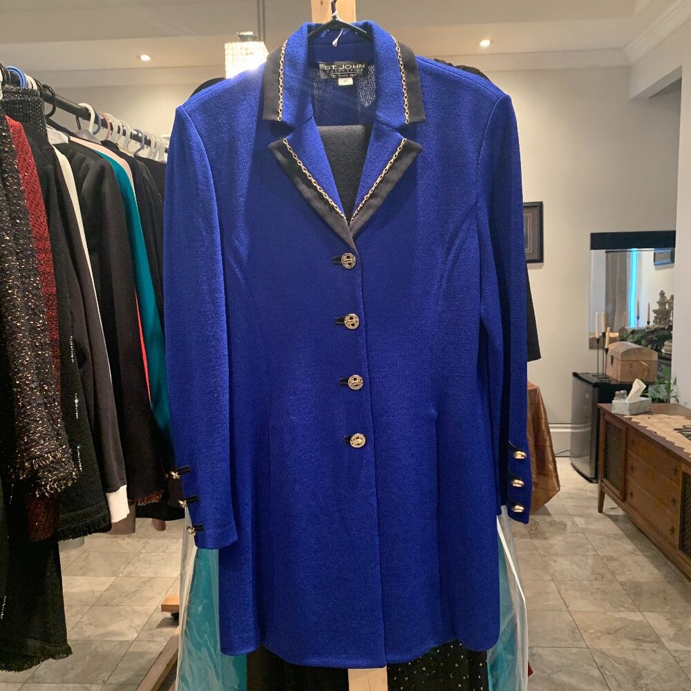 St. John Knit Size 10 Royal Blue Jacket with Straight Black Skirt